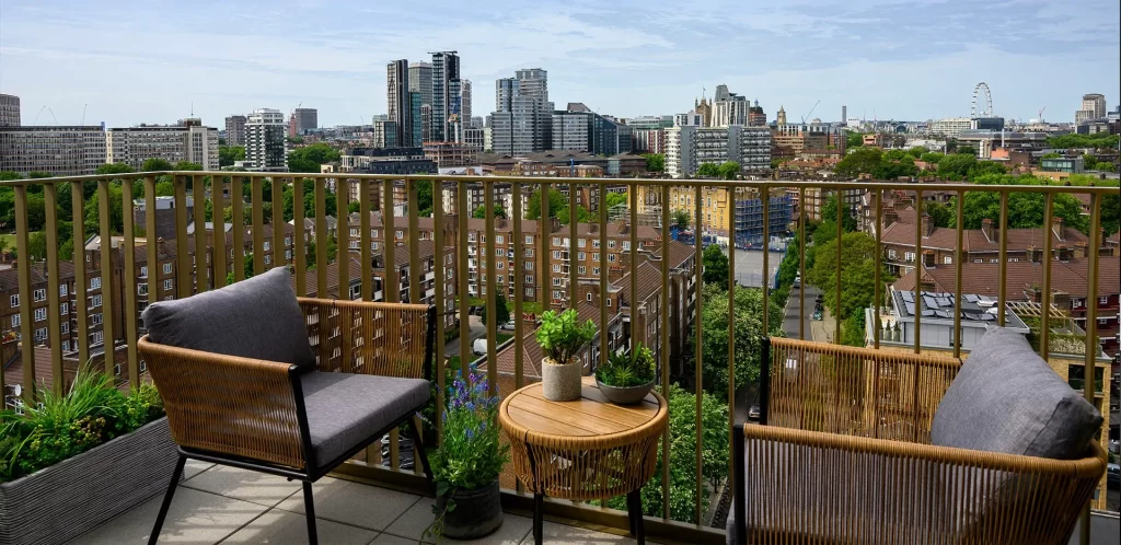 the-pinnacle_show-apartment_balcony-3_21062022