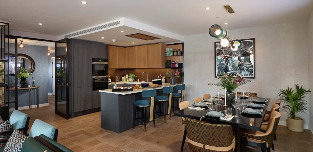 london-doc-gallery-image_-second-set_kitchen-and-dining_10032023